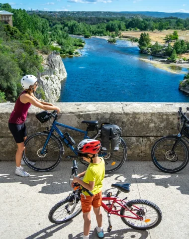 En famille : une balade à vélo entre garrigue et patrimoine