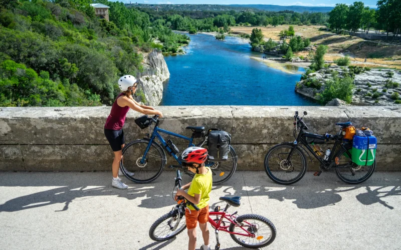 En famille : une balade à vélo entre garrigue et patrimoine